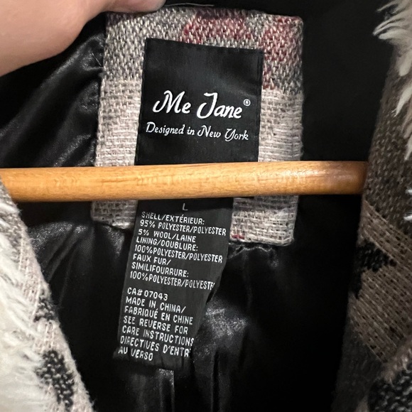 Graphic hooded women’s coat - Picture 2 of 4